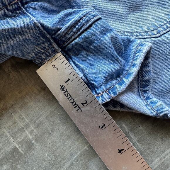 American Eagle Outfitters Mom Shorts Women's Size 2 Blue Medium Wash Denim - Picture 7 of 8